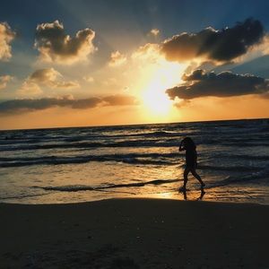 Meet your Posher, Shira